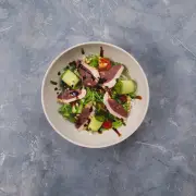 Салат с копчёной уткой