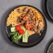 Мясо косули тушёное с грибами