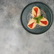 Блинчики с красной икрой